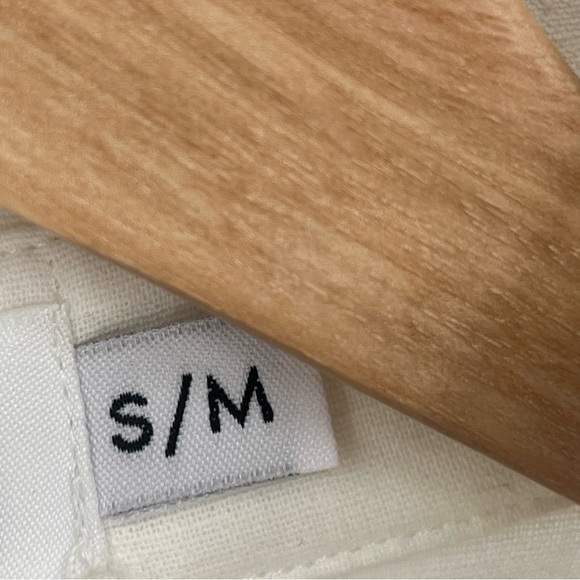 Petal & Pup White Jumpsuit - Picture 3 of 9